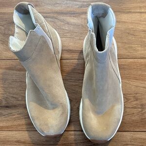 Reebok Beige Suede Ankle Boots